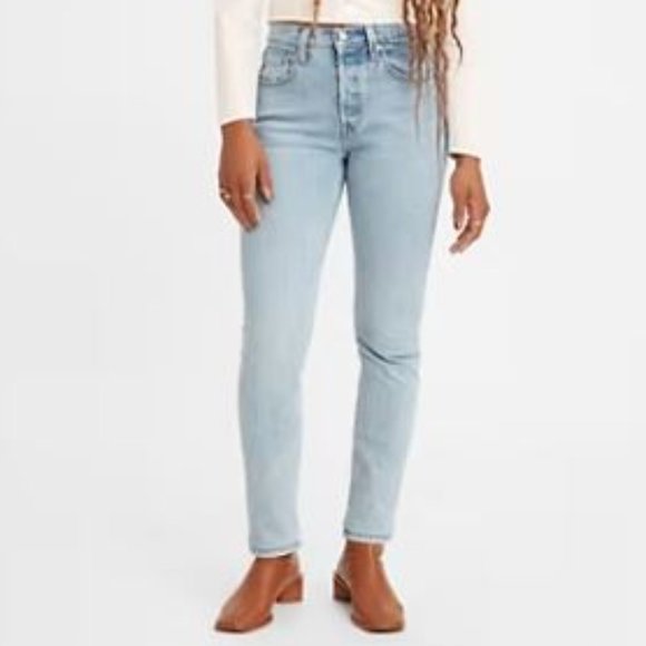 Levi’s 501’s Skinny Jeans - Picture 3 of 7